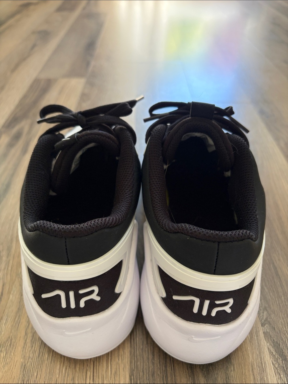 Nike Air Max Bolt Size 7.5 - Picture 3 of 8